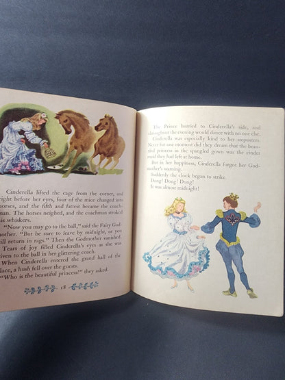 Vintage 1946 FIRST LITTLE FAIRY TALES A Little Golden Book - I Bought a Yard Sale