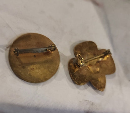 Vintage 1960's Girl Scout Blue & Gold World Trefoil Brownie Promise & Brass Eagle Pin - I Bought a Yard Sale