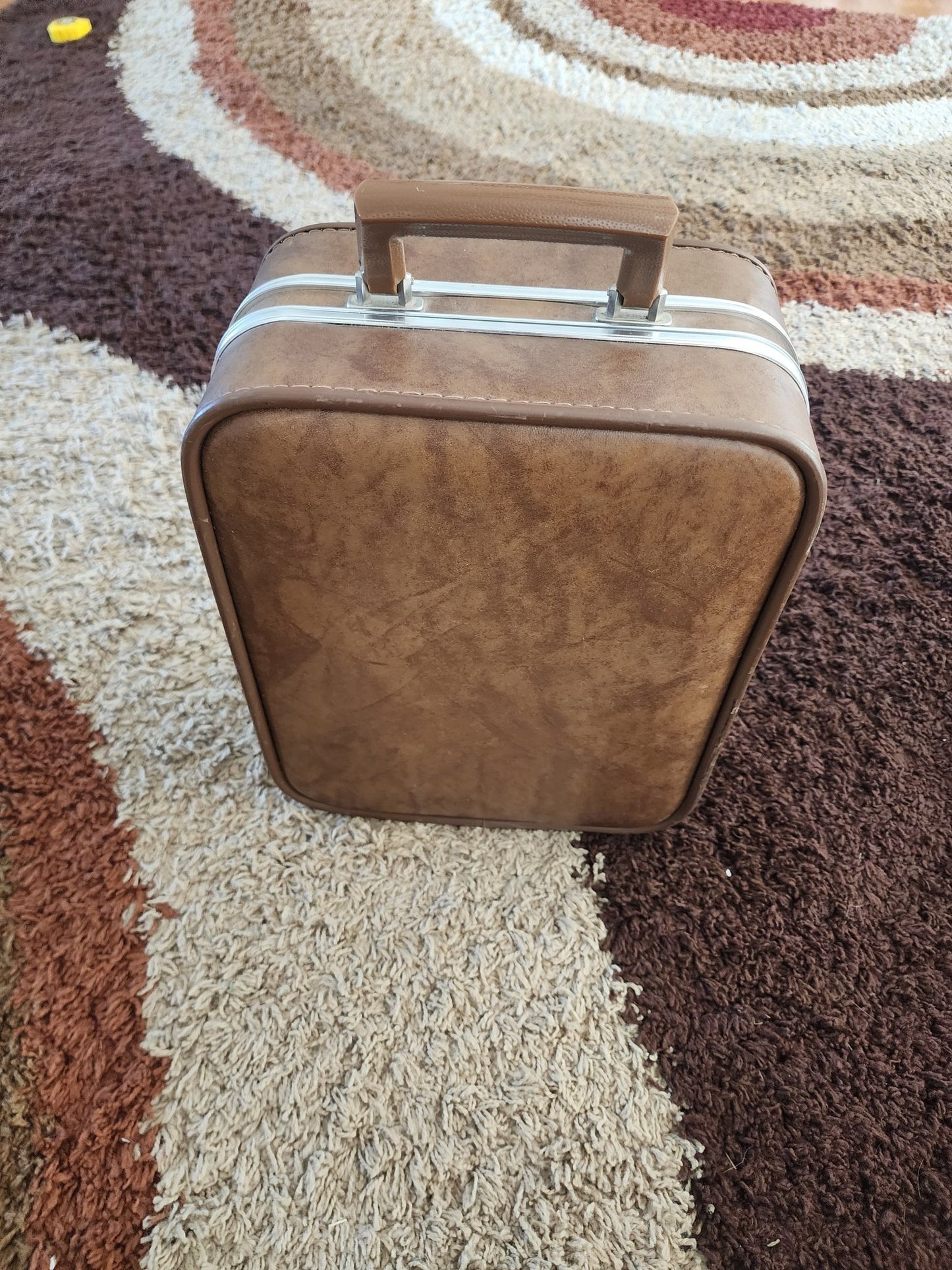 VINTAGE 1960s Portable Travel Bar Suitcase charming hard case Cocktail set - I Bought a Yard Sale