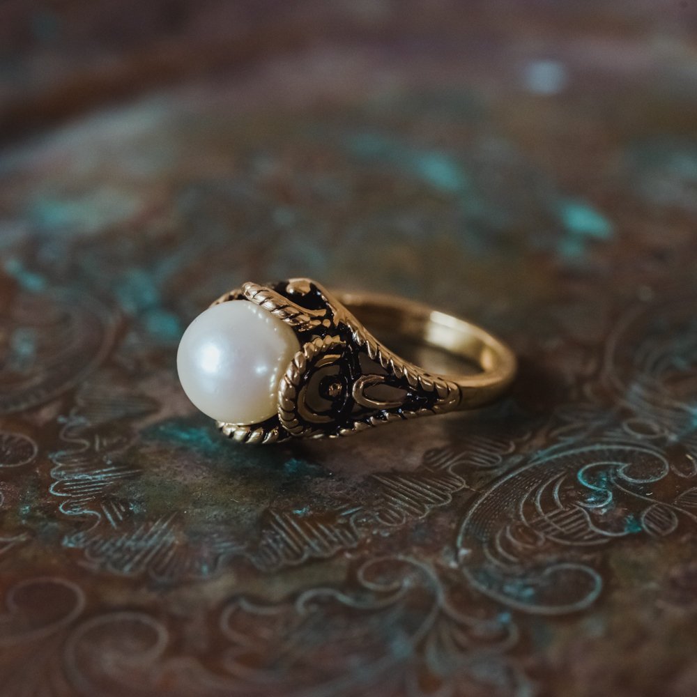 Vintage 1970's Pearl Bead Ring Antiqued 18k Gold Electroplated Made in USA by PVD Vintage Jewelry - I Bought a Yard Sale