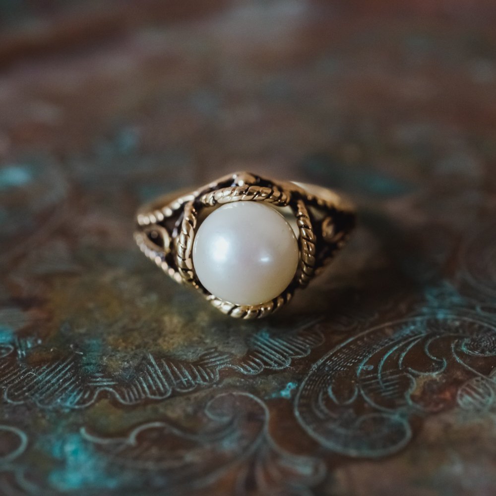 Vintage 1970's Pearl Bead Ring Antiqued 18k Gold Electroplated Made in USA by PVD Vintage Jewelry - I Bought a Yard Sale