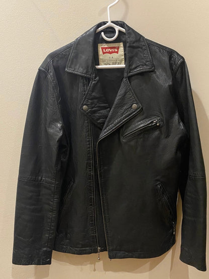 Vintage 1980s Levi’s Black Leather Moto Jacket - I Bought a Yard Sale