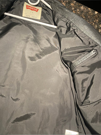 Vintage 1980s Levi’s Black Leather Moto Jacket - I Bought a Yard Sale