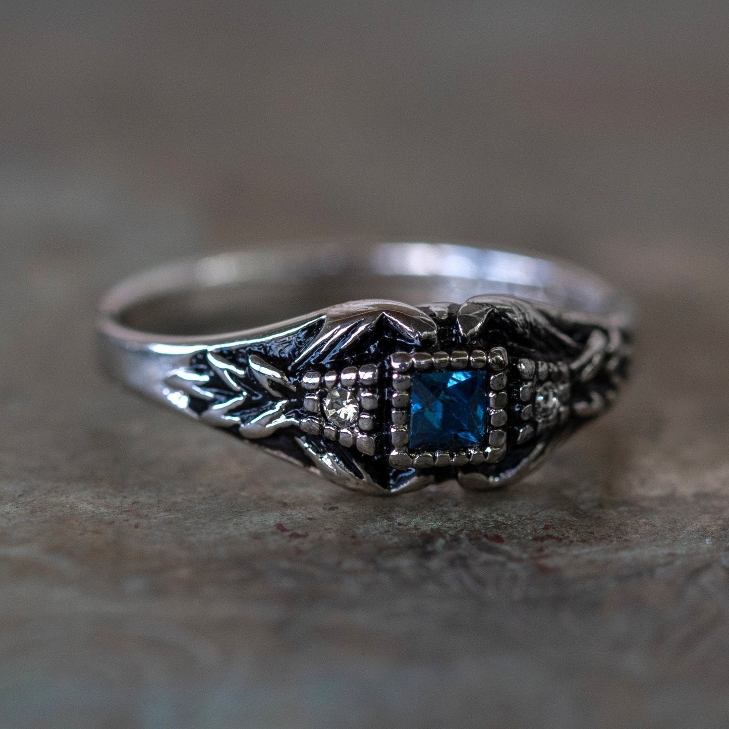 Vintage 1980's Ring Austrian Crystal 18k Antique YellwoWhite Gold Electroplated Made in the USA by PVD Vintage Jewelry - I Bought a Yard Sale