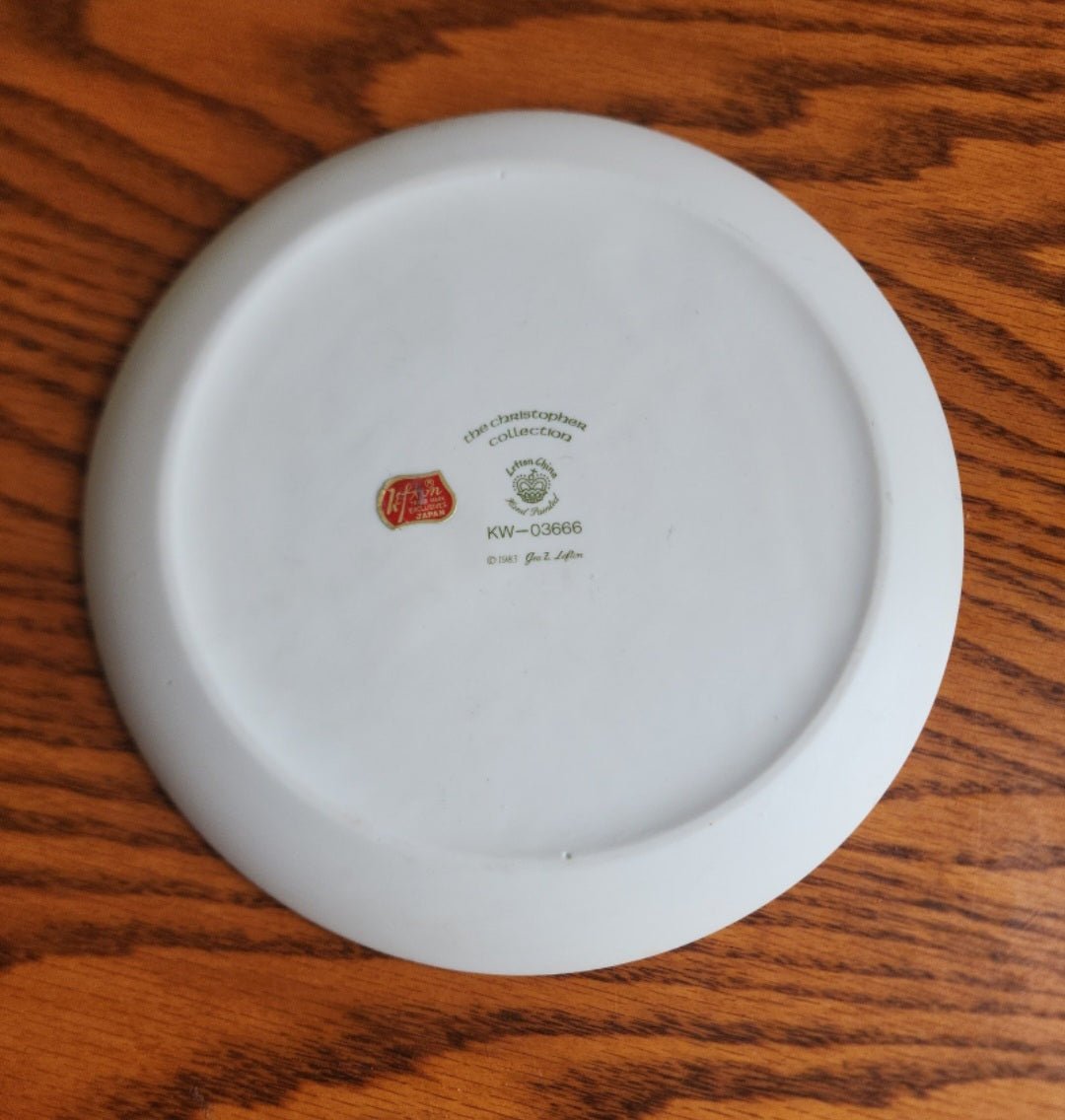 Vintage 1983 Lefton Christopher Collection Nativity Christmas Plate - I Bought a Yard Sale