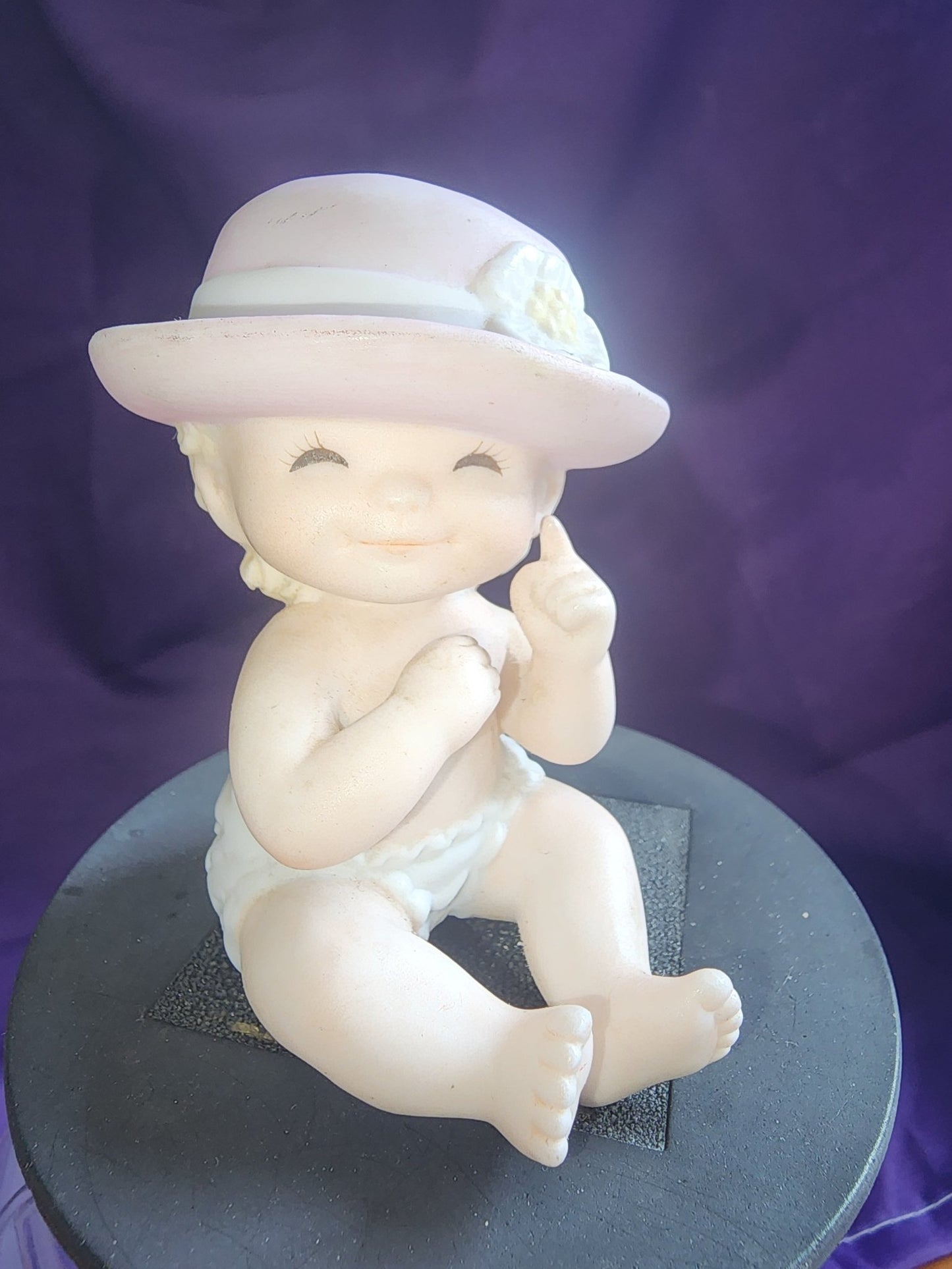 Vintage 1985 Gorham DBGCI Smiling Baby Figurine with floral Hat - I Bought a Yard Sale
