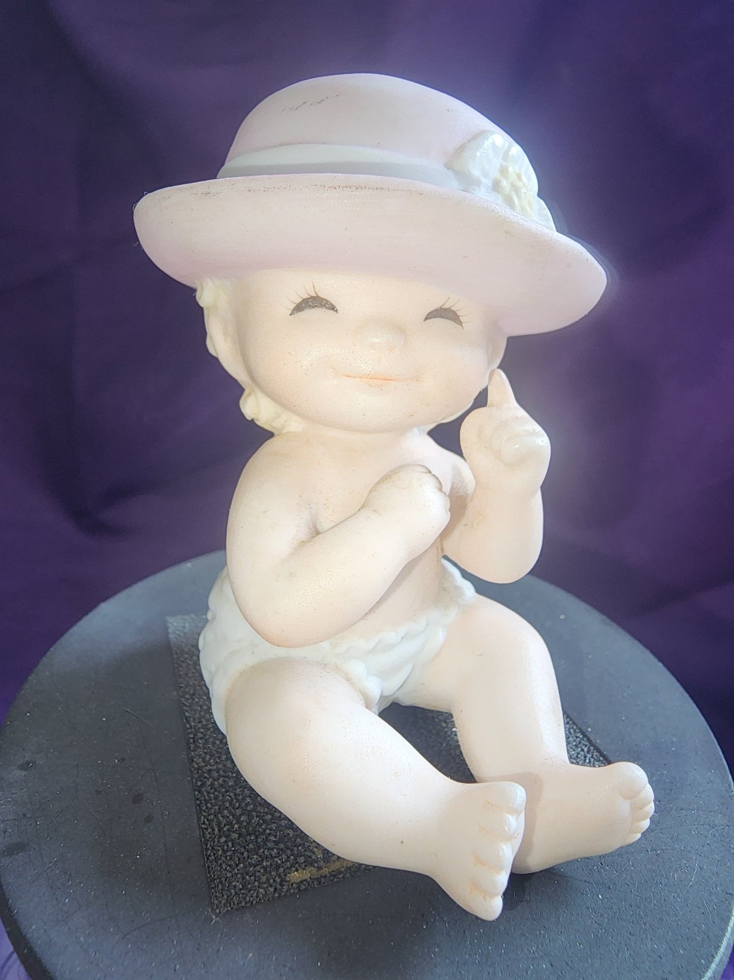 Vintage 1985 Gorham DBGCI Smiling Baby Figurine with floral Hat - I Bought a Yard Sale