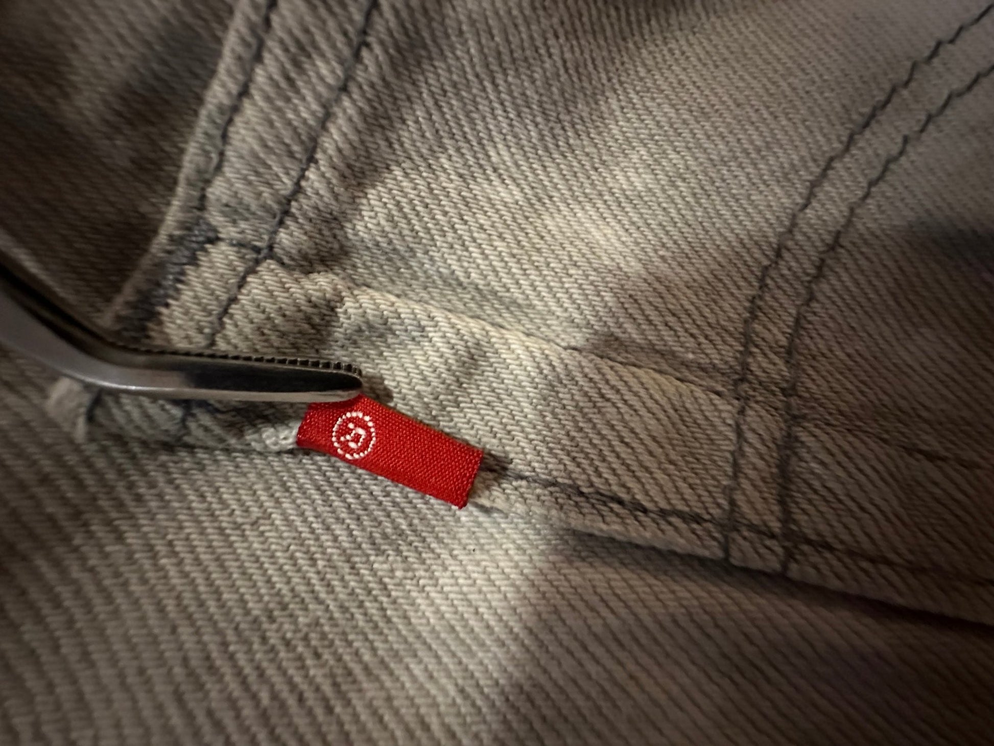 Vintage 1990s White Levis 501 Jeans - I Bought a Yard Sale