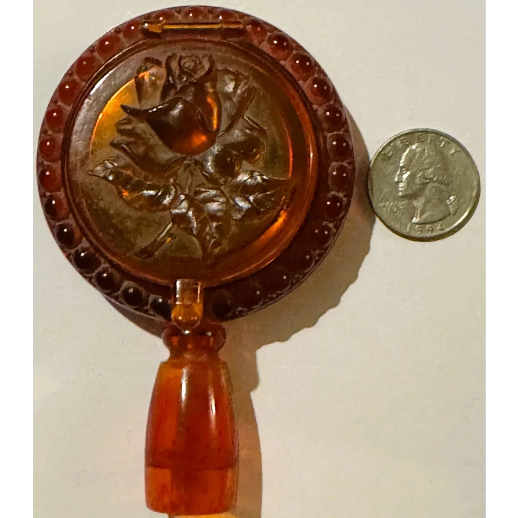 Vintage 1940s-1950s Trio-Ette Red Plastic Vanity Compact 🌹 Molded Rose Double Mirror Case