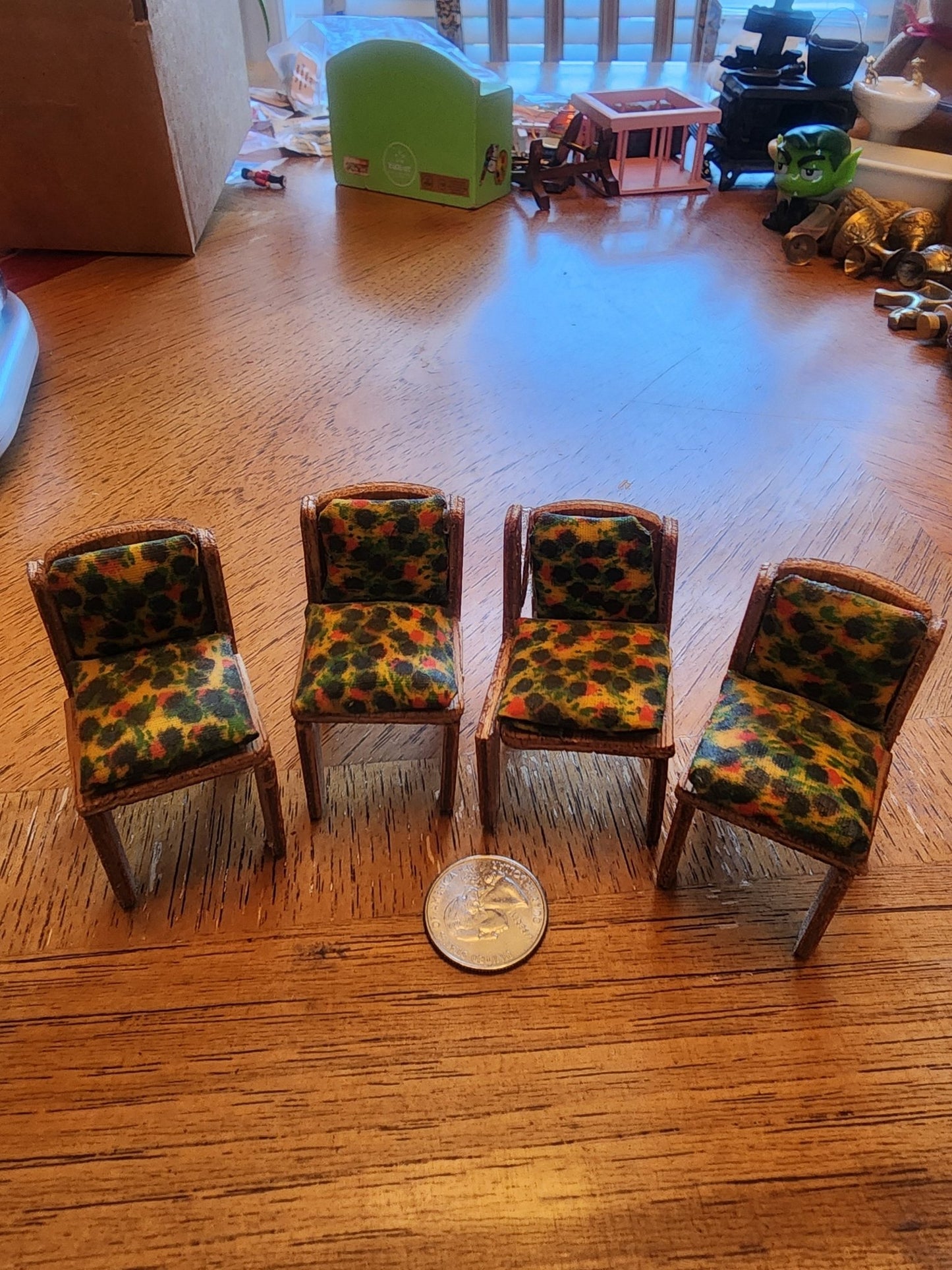 Vintage Doll House minature Dining Table and 4 chairs - I Bought a Yard Sale