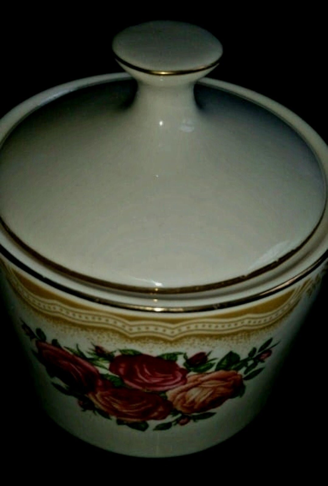 Vintage Farberware China Sydney Roses Sugar Bowl and Creamer Set - Good Condition - I Bought a Yard Sale