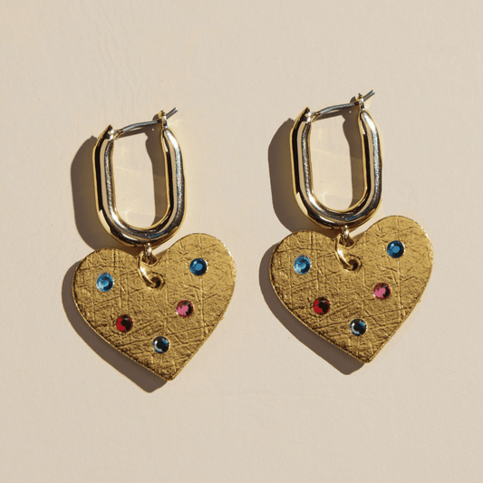 Vintage Gold Jeweled Quinn - I Bought a Yard Sale