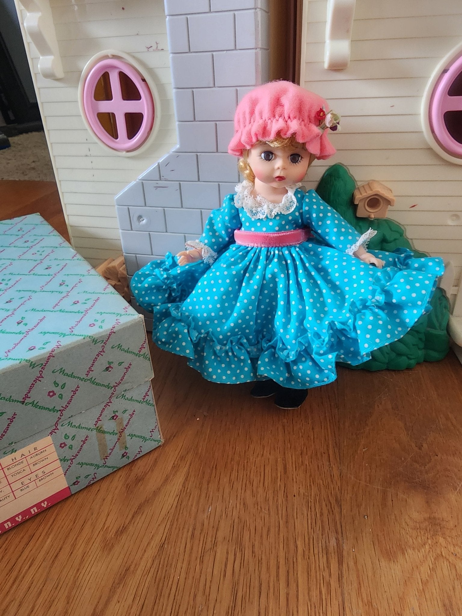 Vintage Madame Alexander 8" doll "Miss Muffet" with original al box 752 - I Bought a Yard Sale