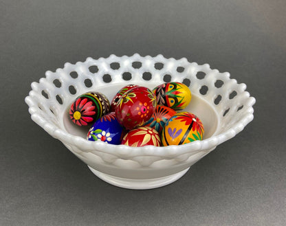 Vintage Milk Glass Bowl. Serving Dish with Reticulated Rim. Open Lace White Table Centerpiece. Collectibles. Replacements. - I Bought a Yard Sale