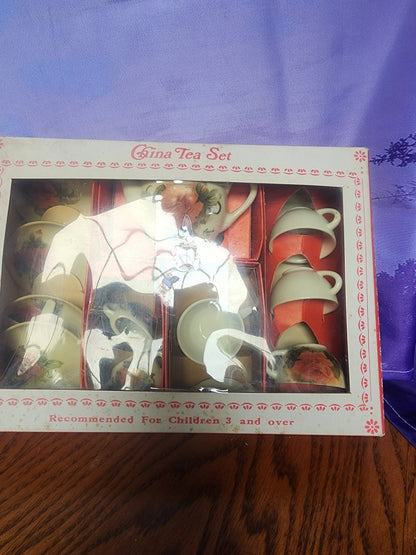 Vintage Miniature China Peach tea set with Roses 1994 - I Bought a Yard Sale