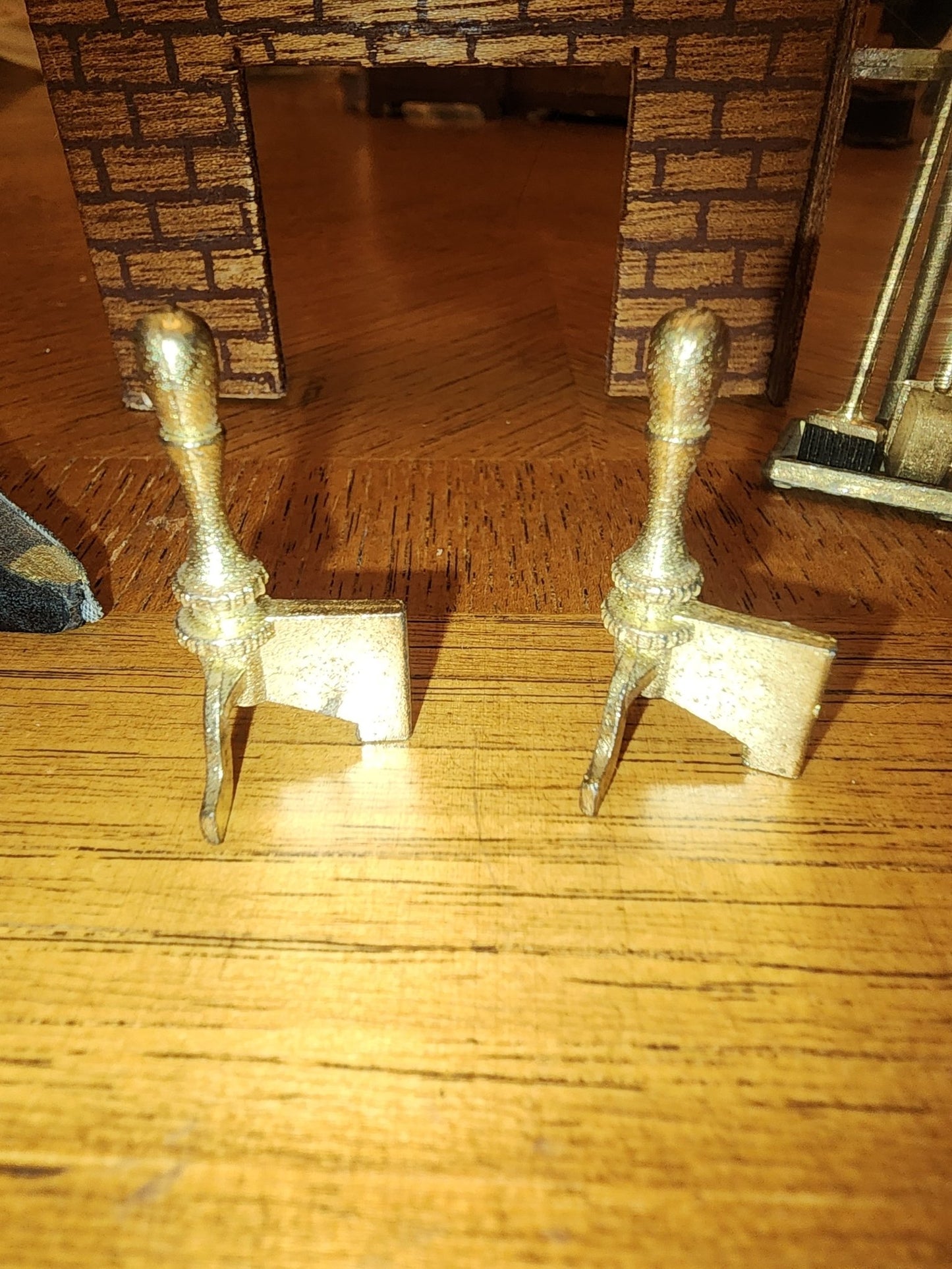 Vintage Miniature Fireplace with accessories - I Bought a Yard Sale