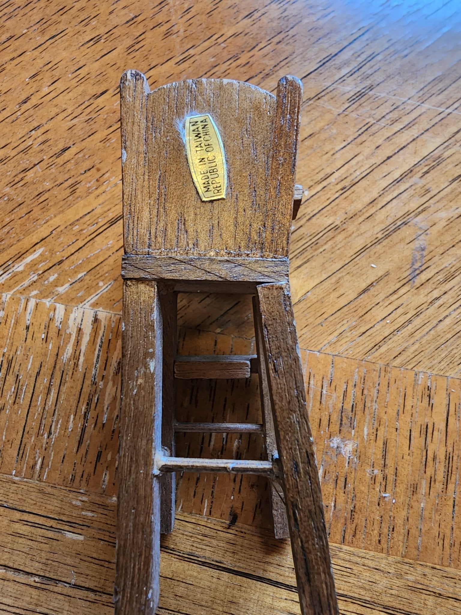 Vintage Miniature Wooden Highchair for dollhouse - I Bought a Yard Sale