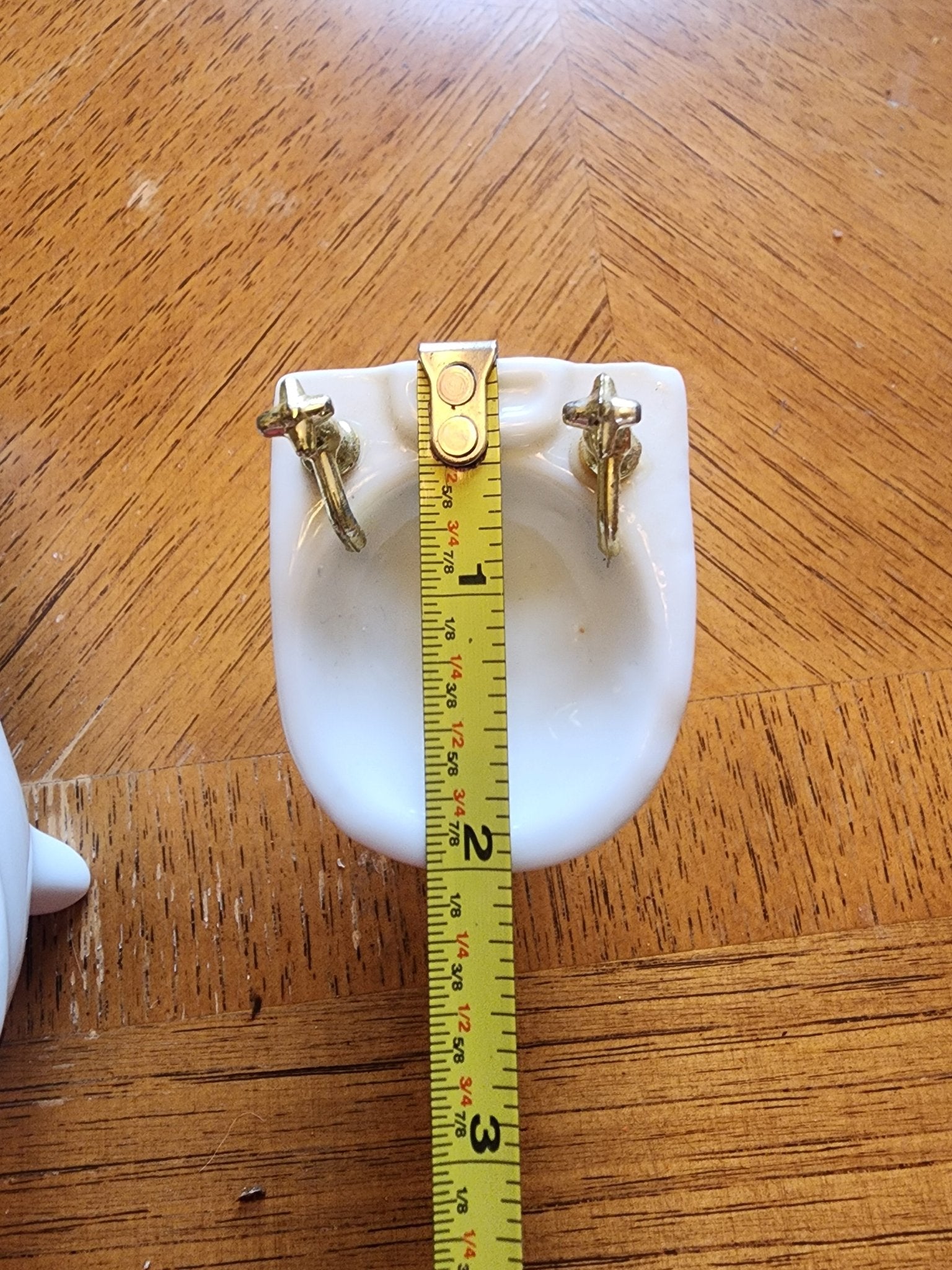 Vintage Porcelain tub and sink for Doll House - I Bought a Yard Sale