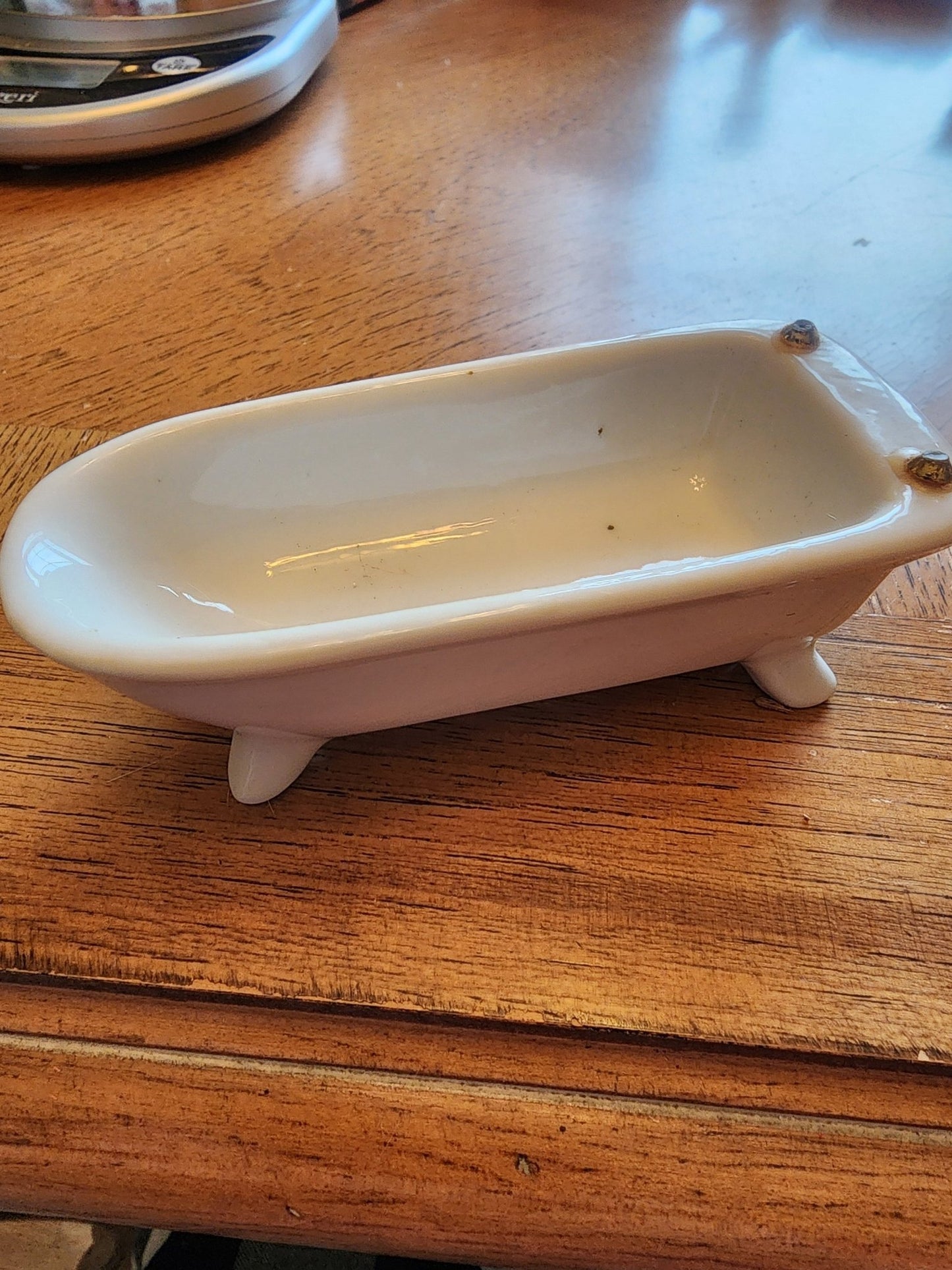 Vintage Porcelain tub and sink for Doll House - I Bought a Yard Sale