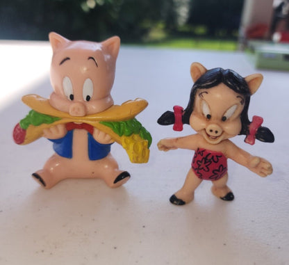 Vintage Porky Pig and Petunia Pig PVC Figures - I Bought a Yard Sale