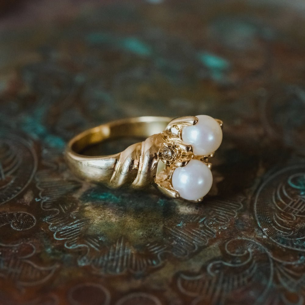 Vintage Ring Black and White Pearl with Crystal Ring 18k Gold Antique Womans Jewlery Handmade Size Rings R3326 by PVD Vintage Jewelry - I Bought a Yard Sale