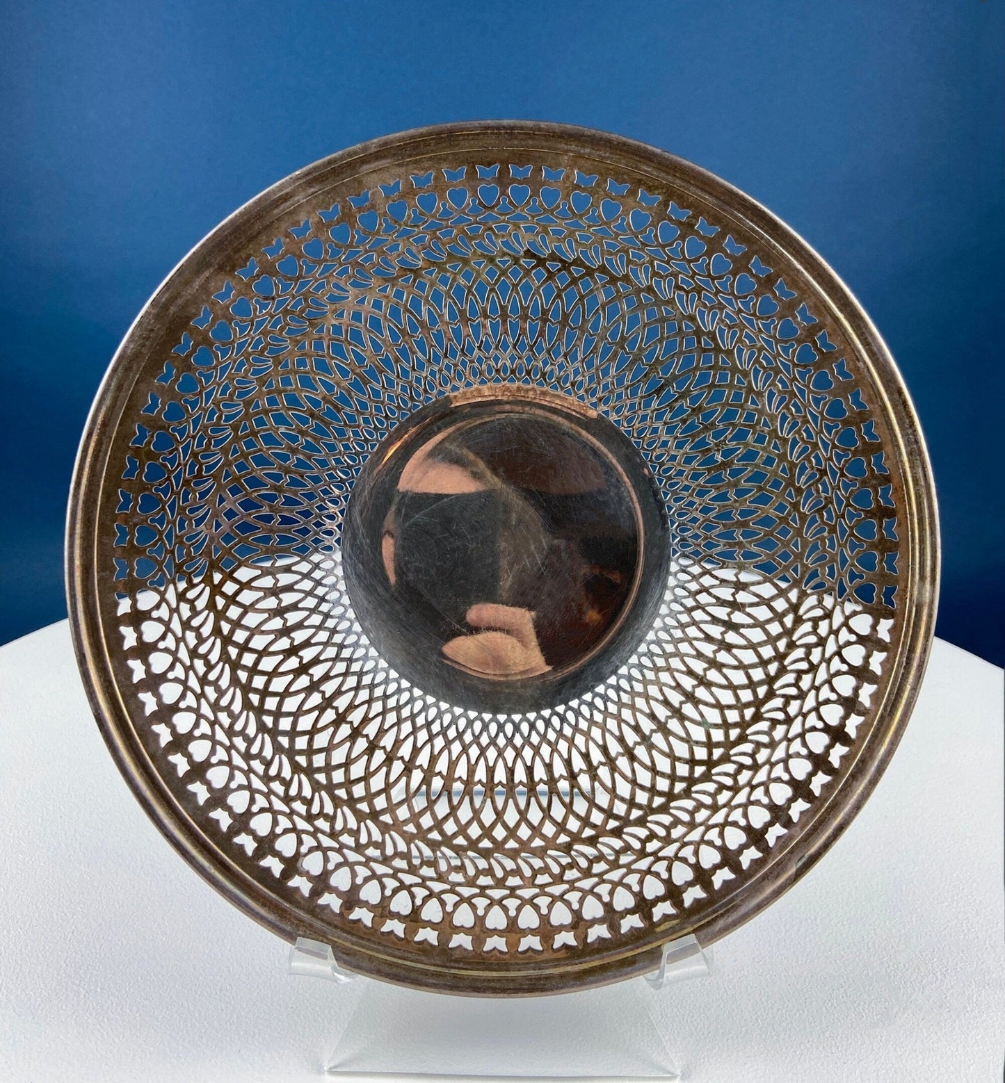 Vintage Silver Plated Serving Dishes Collection. Stunning Lacey Filigree. Benedict Plate, Gorham, W.M. Rogers. Table Centerpieces. Holiday. - I Bought a Yard Sale