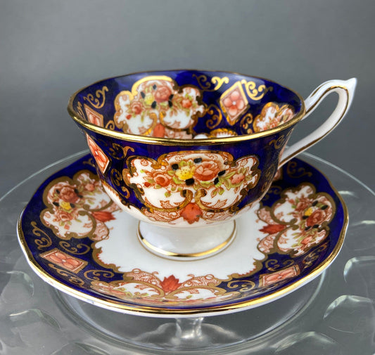 Vintage TeaCup and Saucer. Hand Painted Royal Albert Bone China. Heirloom Pattern. Made in England. - I Bought a Yard Sale