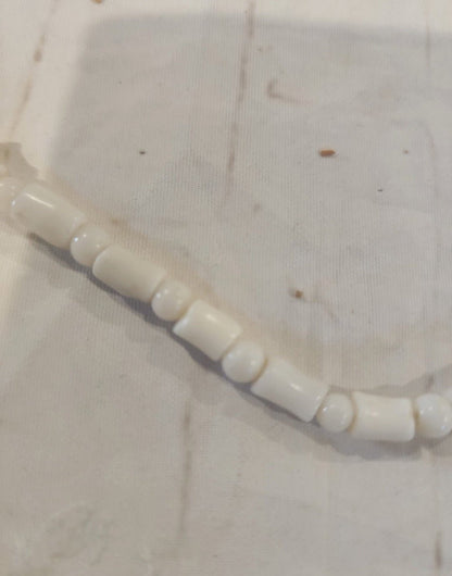 Vintage White Shell Bohemian Necklace - I Bought a Yard Sale