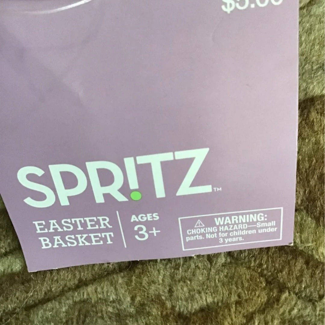 Welcome spring with this charming Spritz lamb Easter basket! - I Bought a Yard Sale