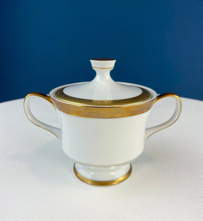 White Porcelain Oval Serving Bowl with Embossed Gold Band. Wedding Band China. Contemporary Noritake Queen's Gold. Dining Room Decor. - I Bought a Yard Sale