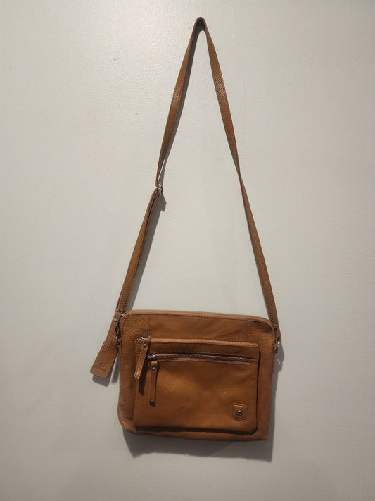 Wise Owl Brown Leather Purse Crossbody - I Bought a Yard Sale