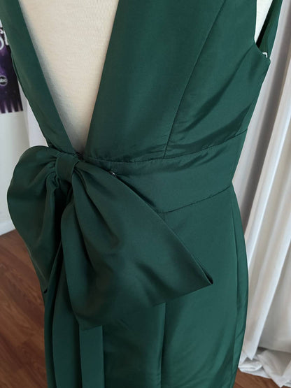 Women's Crepe Full - Length Sleeveless Dress - I Bought a Yard Sale