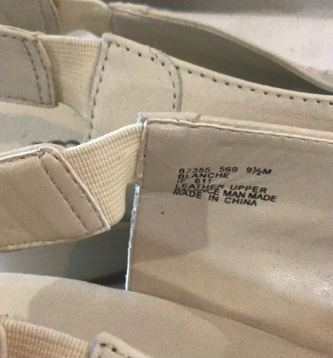 Women's leather cream shoes, i love comfort size 9 - I Bought a Yard Sale