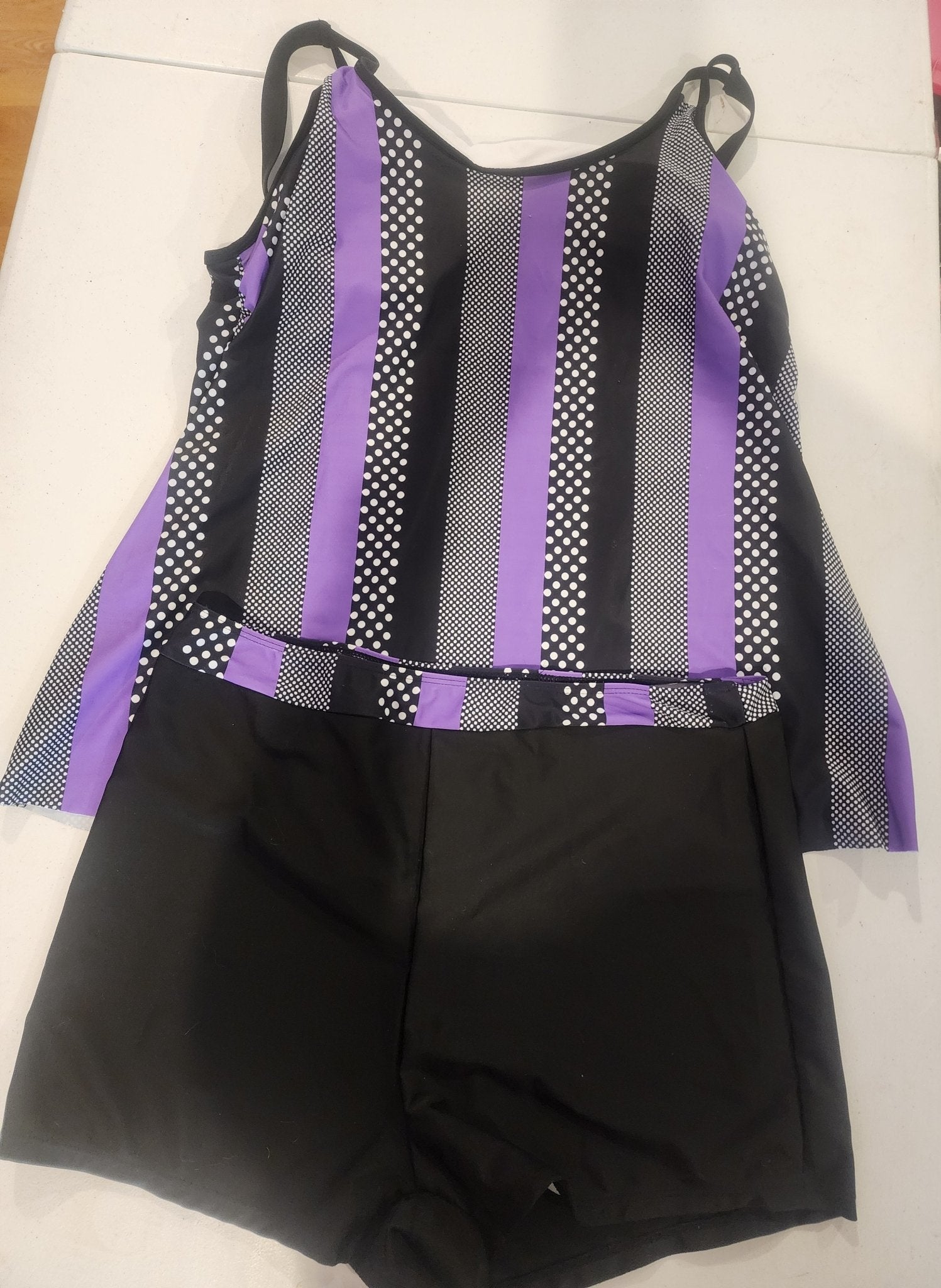 Women's Plus Size Swimsuit 18 - 20 Purple Black White - I Bought a Yard Sale