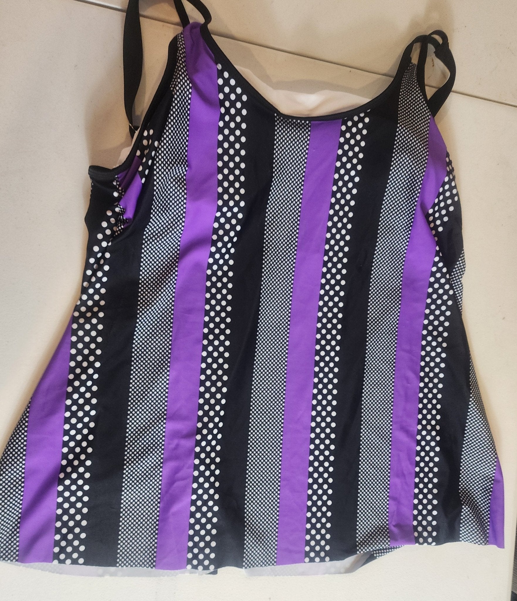 Women's Plus Size Swimsuit 18 - 20 Purple Black White - I Bought a Yard Sale
