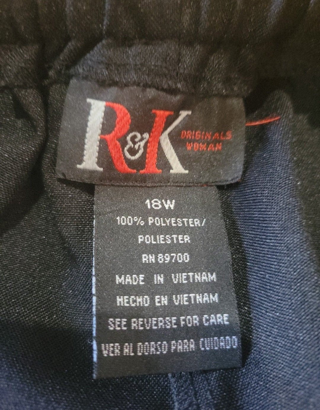 Women's R & K Black Pants 18W - I Bought a Yard Sale