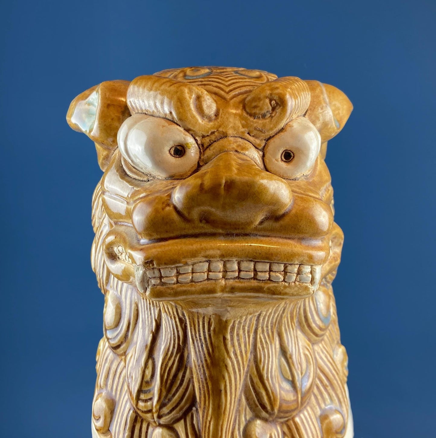 XL Chinese Style Guardian Foo Dog. Glazed Gold & Beige Standing Statue of Animal. Symbolic of Protection. Ethnic Home Art Decor. - I Bought a Yard Sale